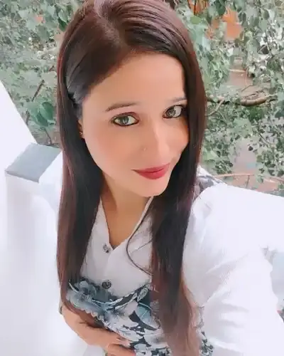 Call Girls in Zirakpur